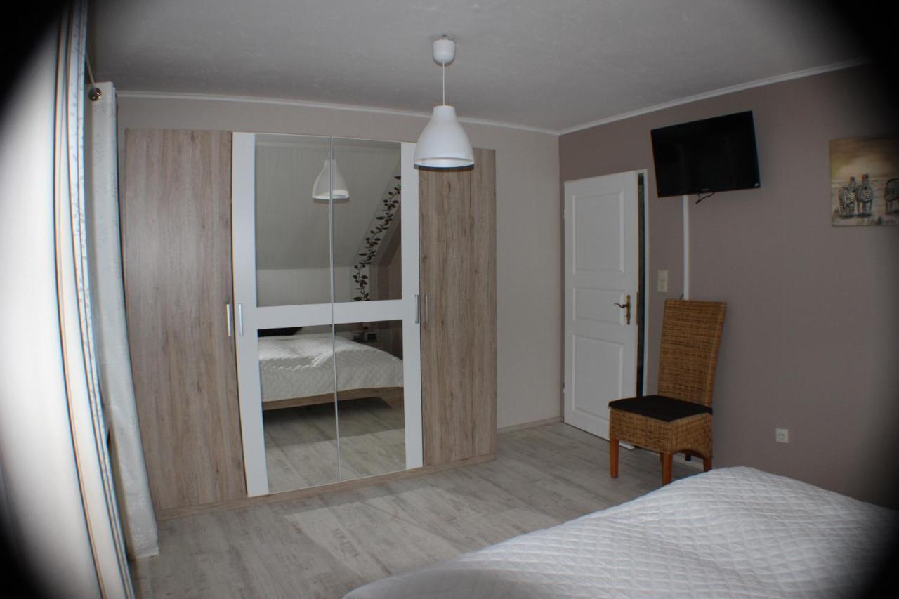 شقة Ferienhaus Abbi Mit Schwimmbad Und Fitness Fur 8 Personen, Strand, Norddeich Hage المظهر الخارجي الصورة